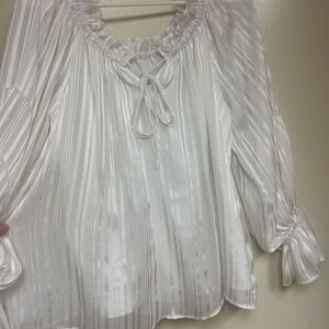 Chic White Women's Blouse with Tie-Front